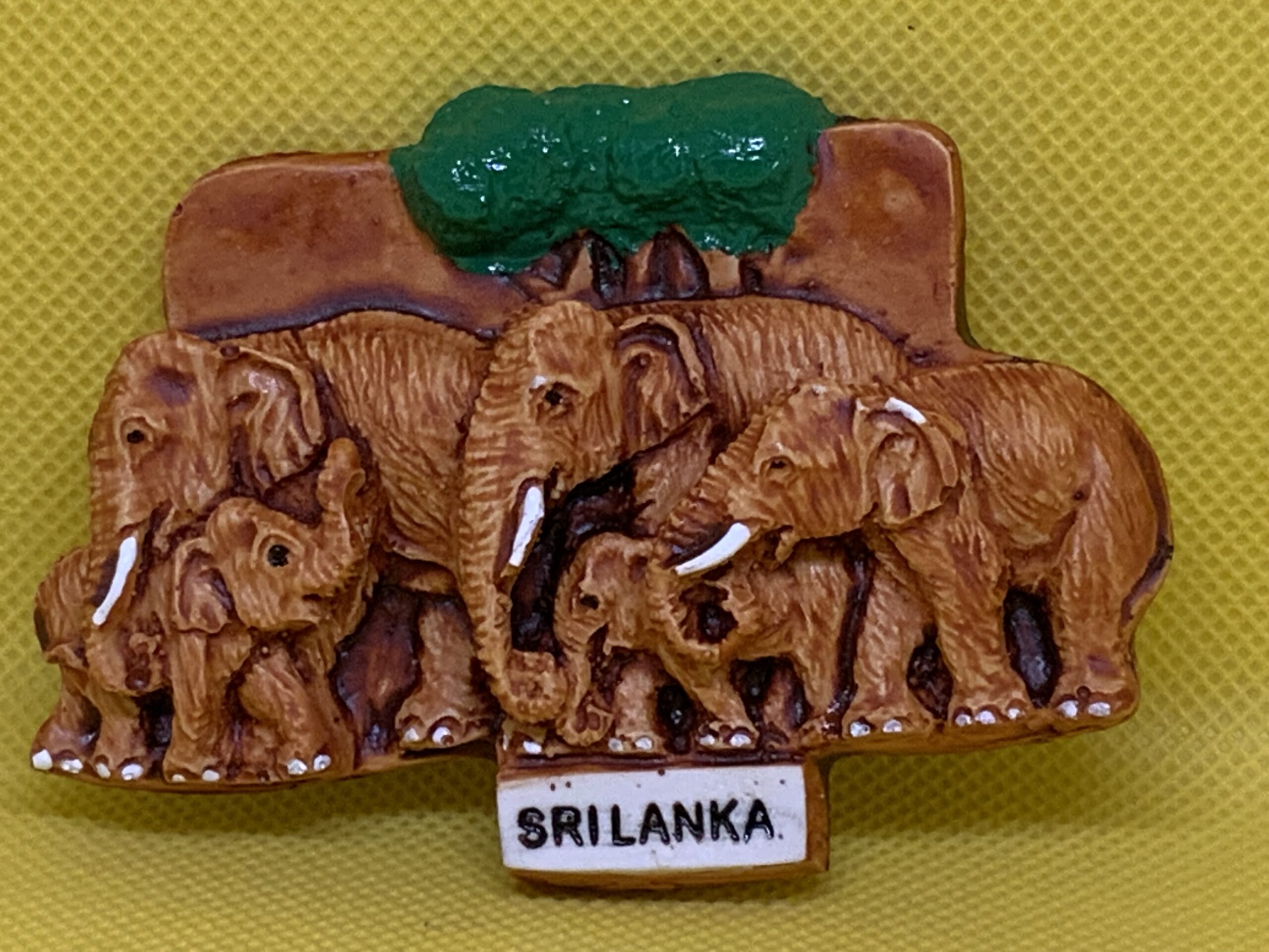 Porcelain Magnut Deco