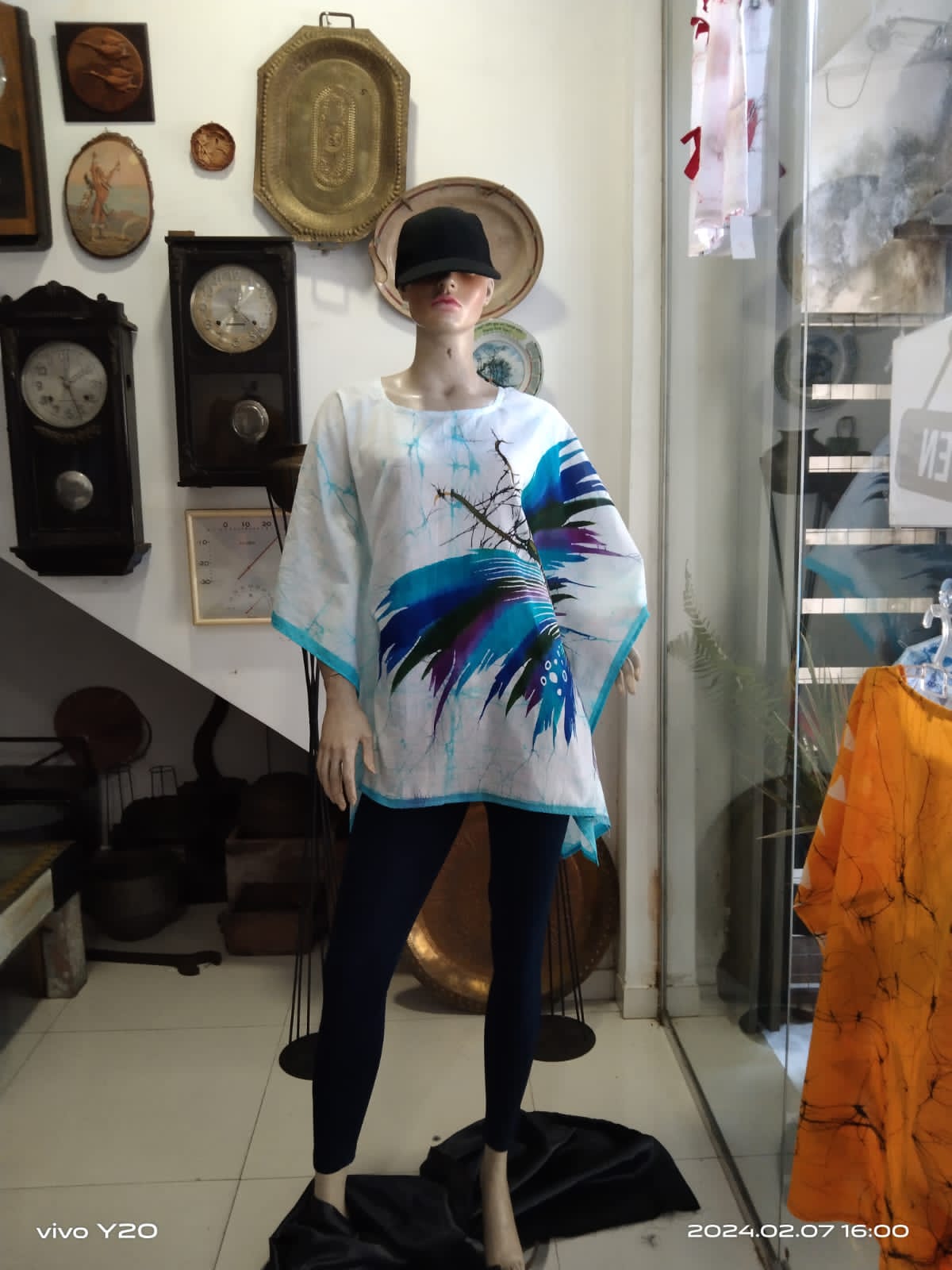 frocks women batiks - Image 5