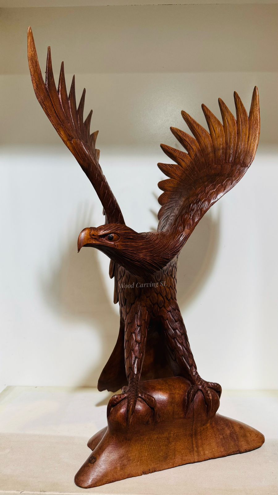 carvings wood eagle