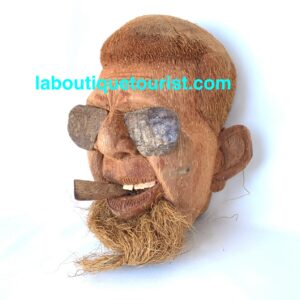 Coconut husk mask