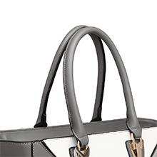 8d8a42e9 a4cc 4189 804b 7a030244ecb6. cr00220220 pt0 sx220 v1 .jpg