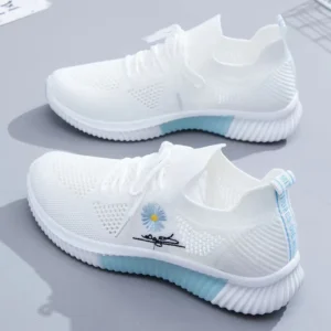 spring and summer women's flying woven sneakers fashion all match running shoes mesh surface breathable casual