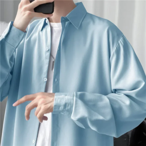 korean style men's fashionable, casual, niche, solid color, simple, loose and comfortable long sleeved shirt jacket for autumn.